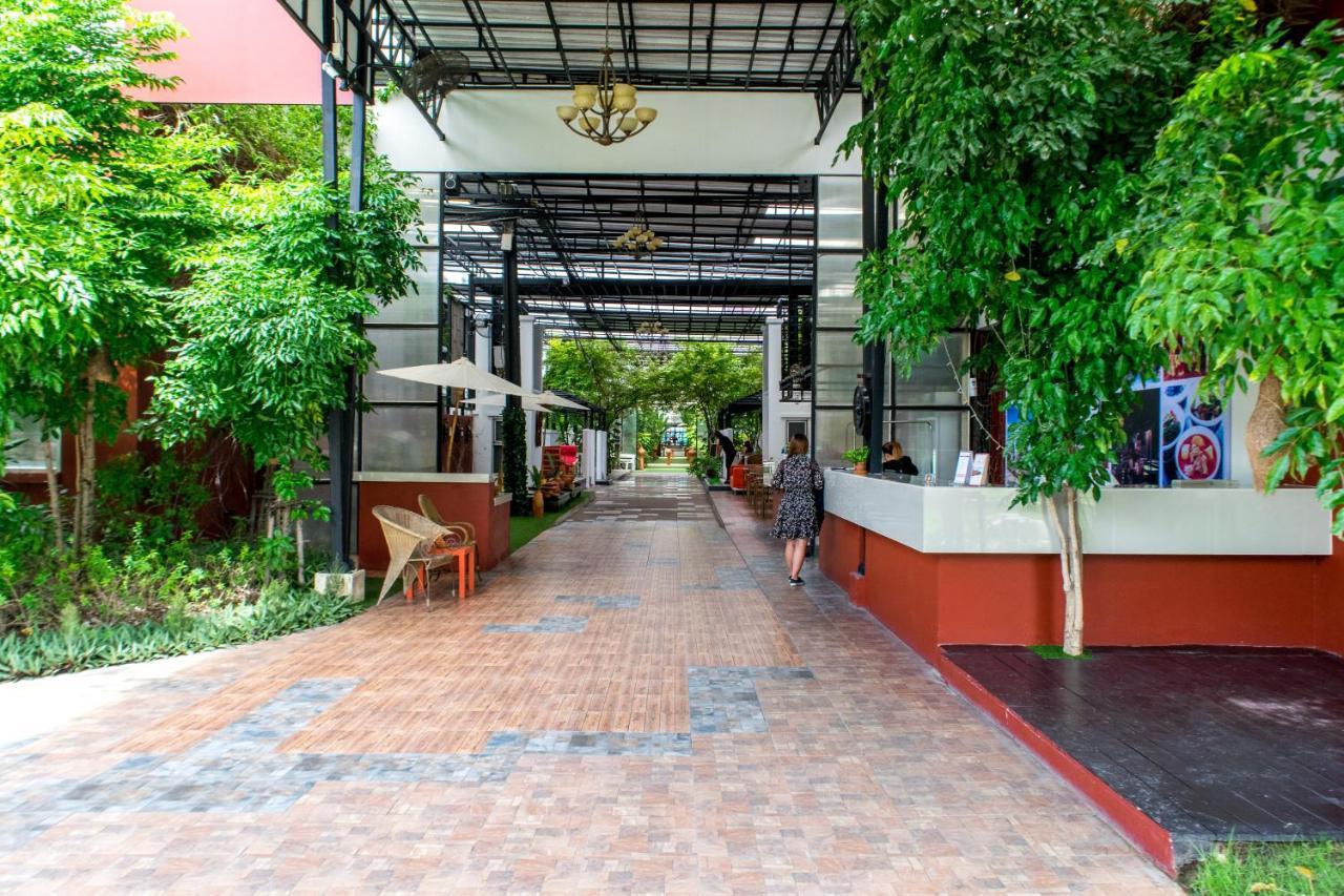 สยาม วิลลา สวีท กรุงเทพ Hotel กรุงเทพมหานคร ภายนอก รูปภาพ